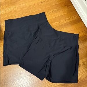Old Navy Maternity XL shorts